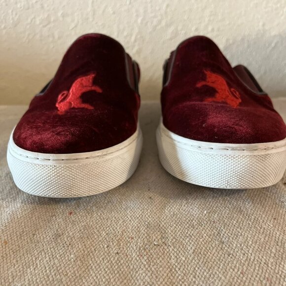 Del Toro Men's Red Velvet Embroidered Bull Slip-On Made In Italy Shoes Sz 10 - Picture 4 of 11